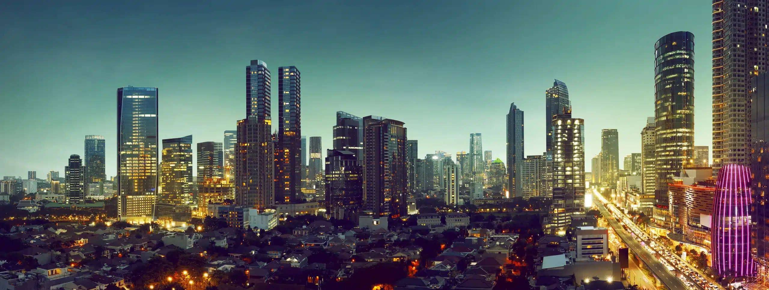 CloudWave infrastructure and network in Jakarta