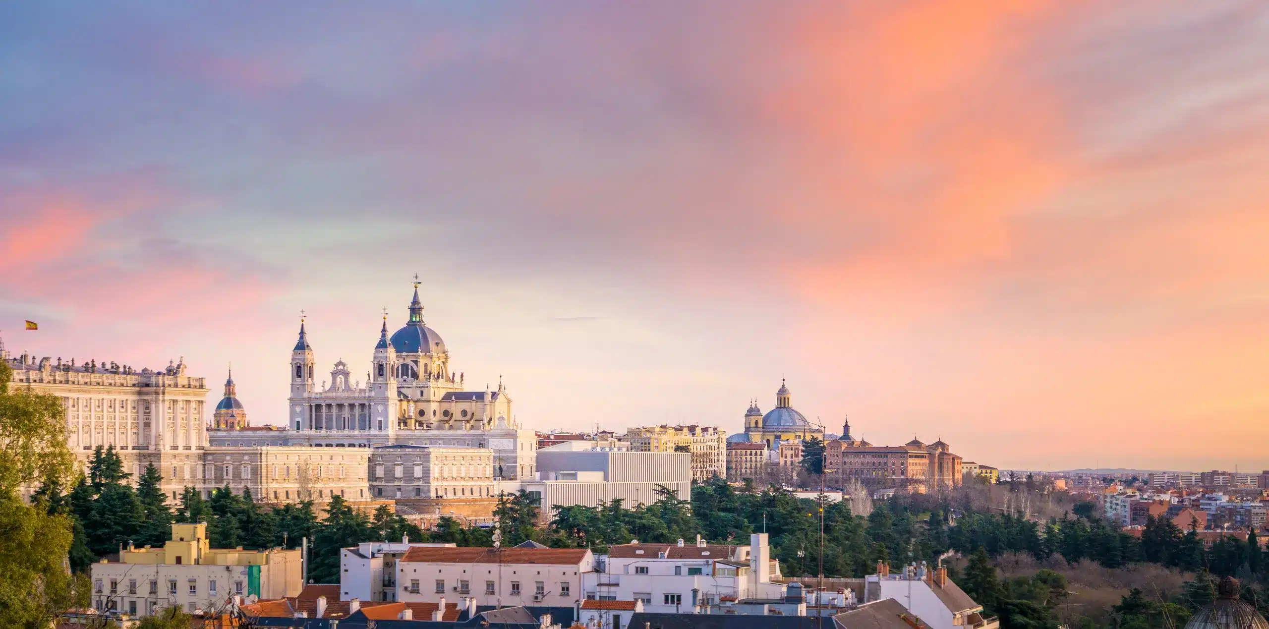 CloudWave infrastructure and network in Madrid
